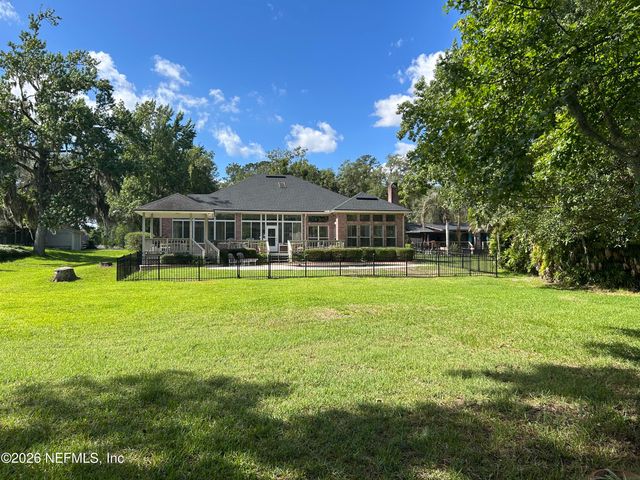 1816 OAK PARK Circle, Green Cove Springs, FL 32043