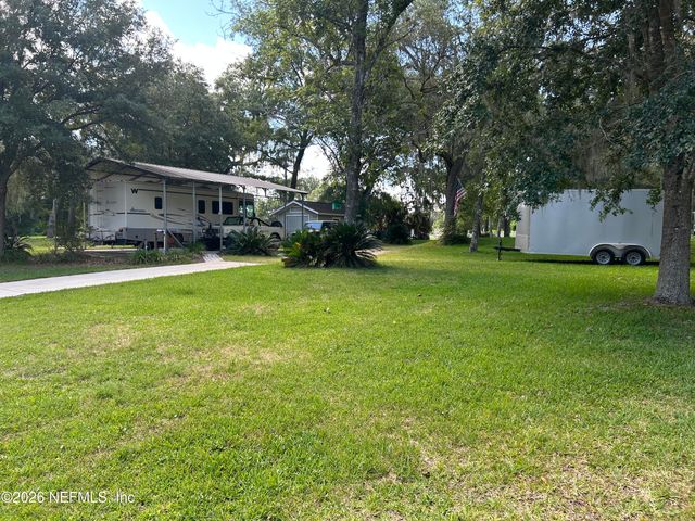 1816 OAK PARK Circle, Green Cove Springs, FL 32043