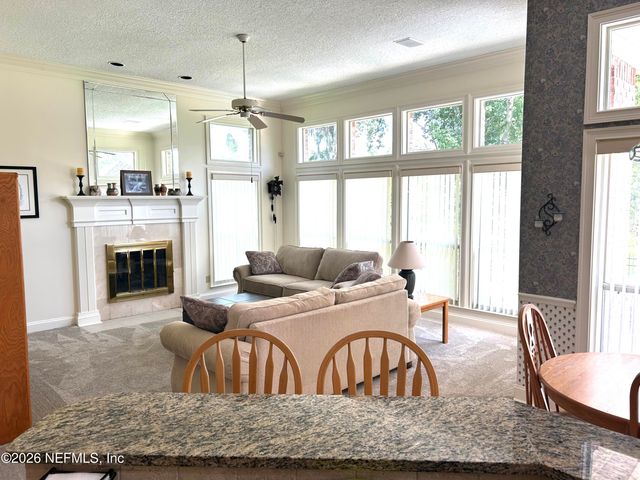 1816 OAK PARK Circle, Green Cove Springs, FL 32043