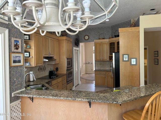 1816 OAK PARK Circle, Green Cove Springs, FL 32043