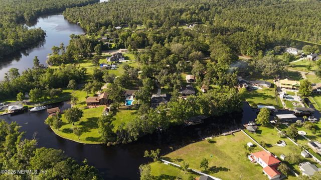 1816 OAK PARK Circle, Green Cove Springs, FL 32043