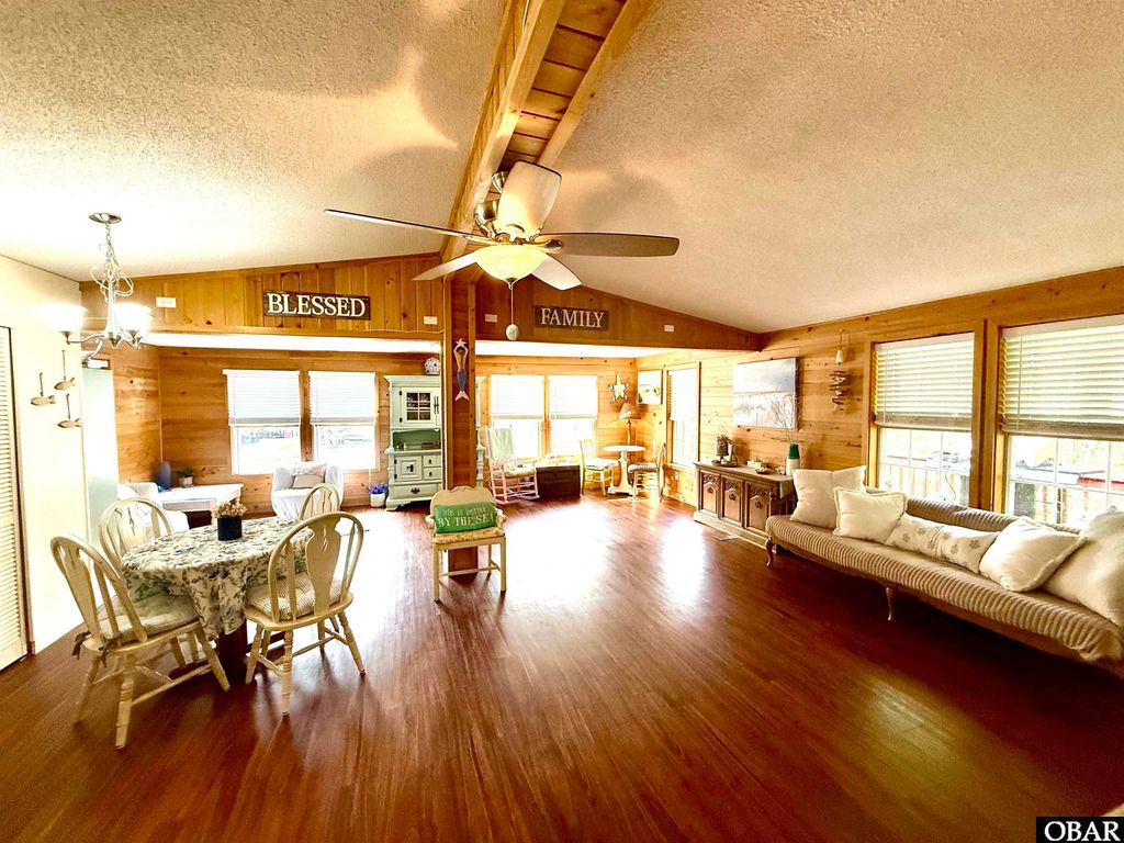 Image 8 of property listing at 311 Gunas Drive Lot 17, Kill Devil Hills, NC 27948