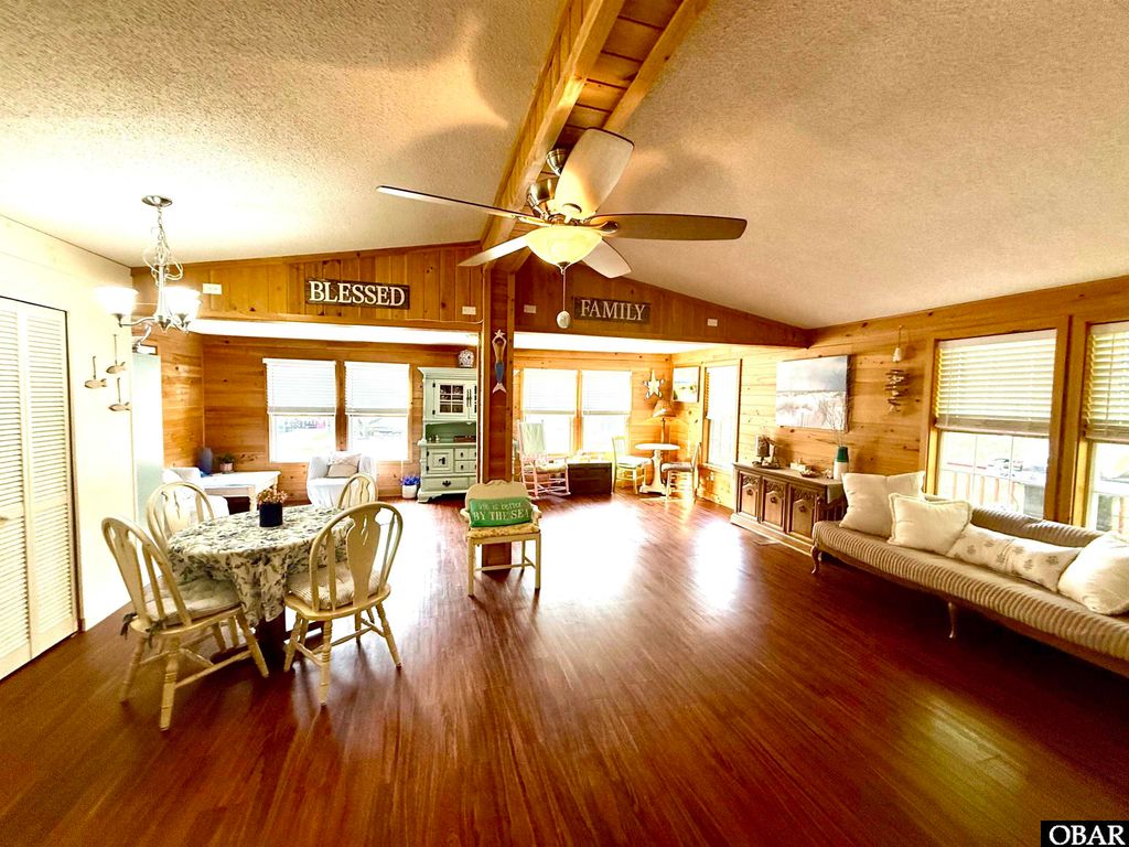 Image 10 of property listing at 311 Gunas Drive Lot 17, Kill Devil Hills, NC 27948