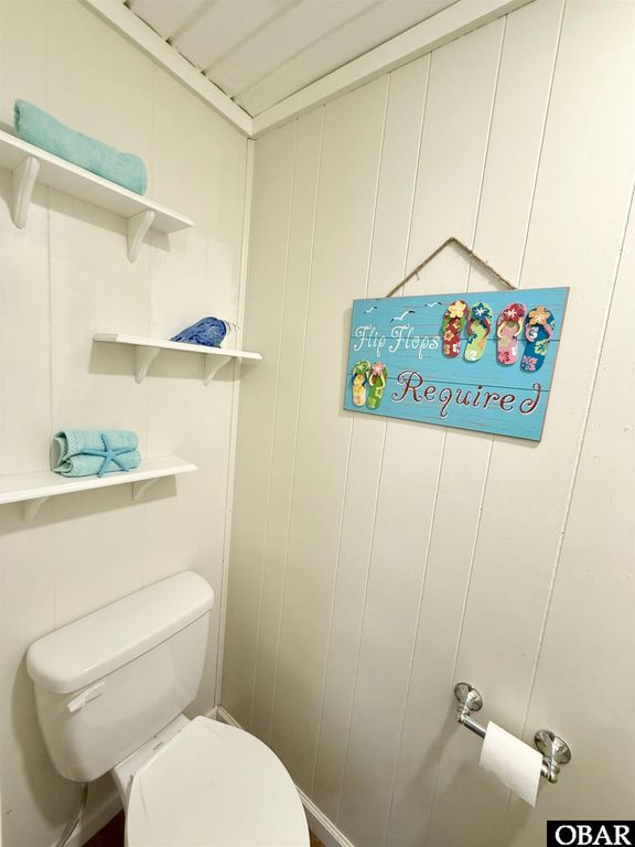 Image 18 of property listing at 311 Gunas Drive Lot 17, Kill Devil Hills, NC 27948