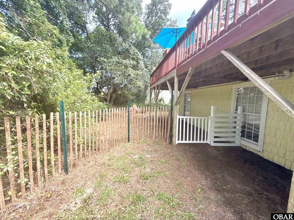 Image 3 of property listing at 311 Gunas Drive Lot 17, Kill Devil Hills, NC 27948