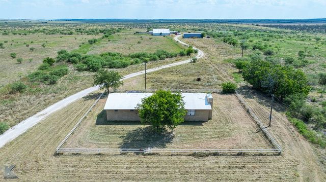 1208 County Road 304, Throckmorton, TX 76843
