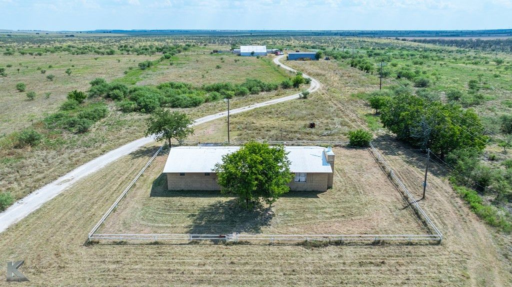 Image 18 of property listing at 1208 County Road 304, TX 76843