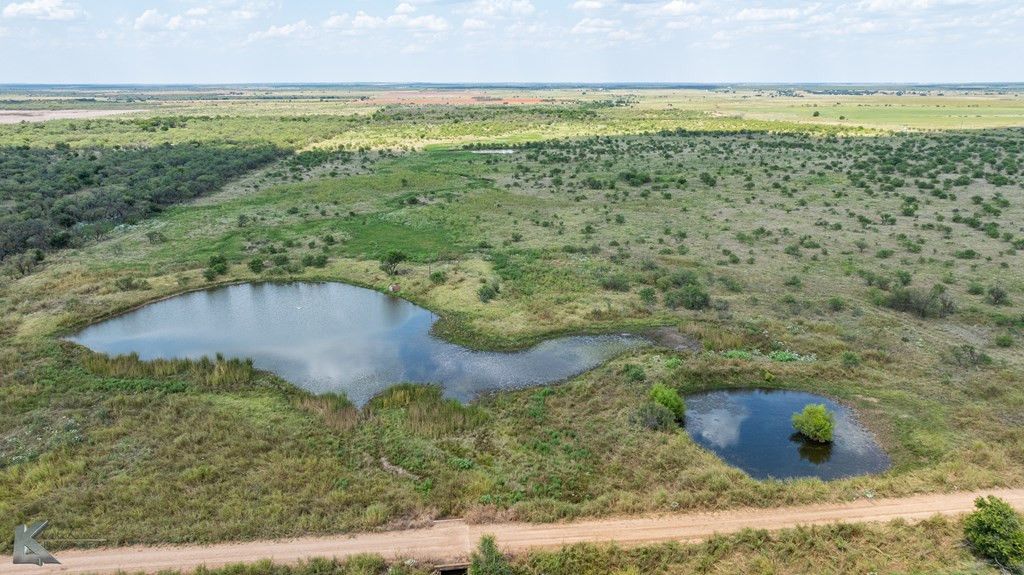 Image 2 of property listing at 1208 County Road 304, TX 76843