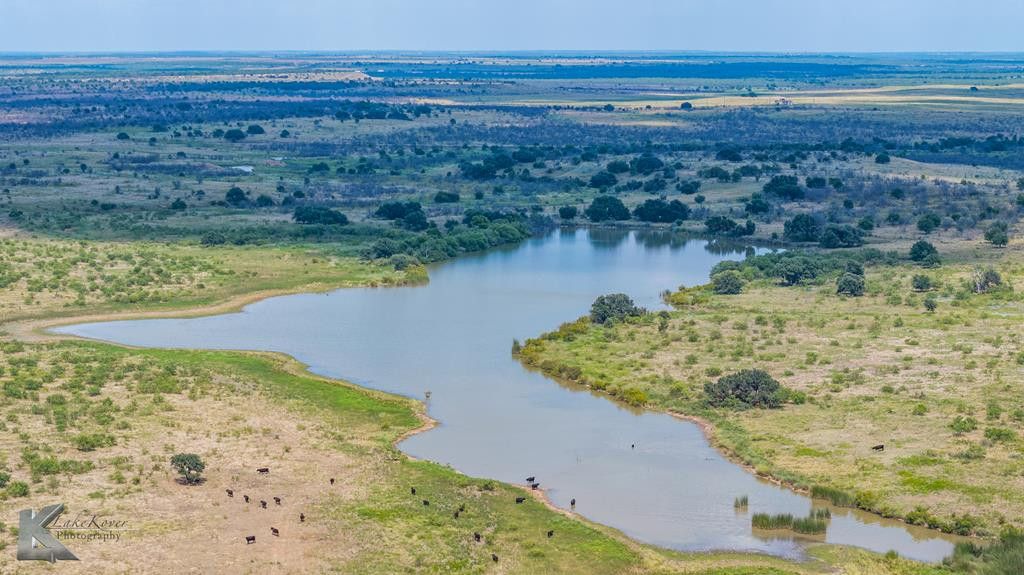 Image 4 of property listing at 1208 County Road 304, TX 76843