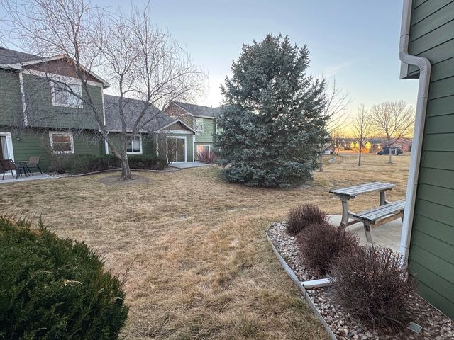 802 Waterglen Dr D-17, Fort Collins, CO 80524