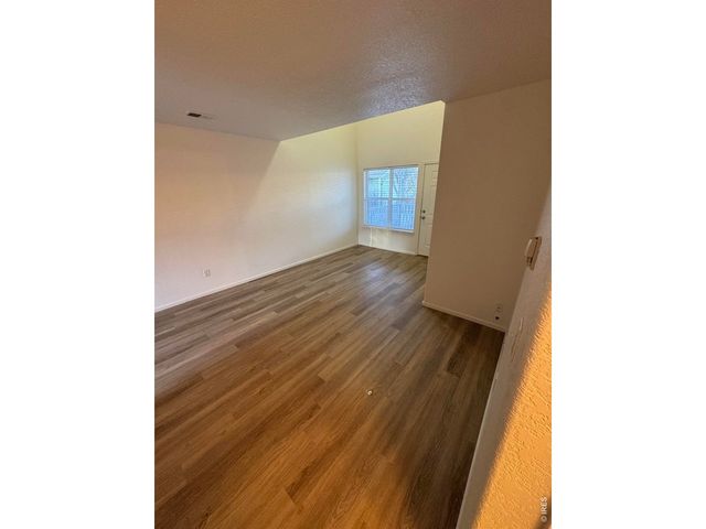 802 Waterglen Dr D-17, Fort Collins, CO 80524