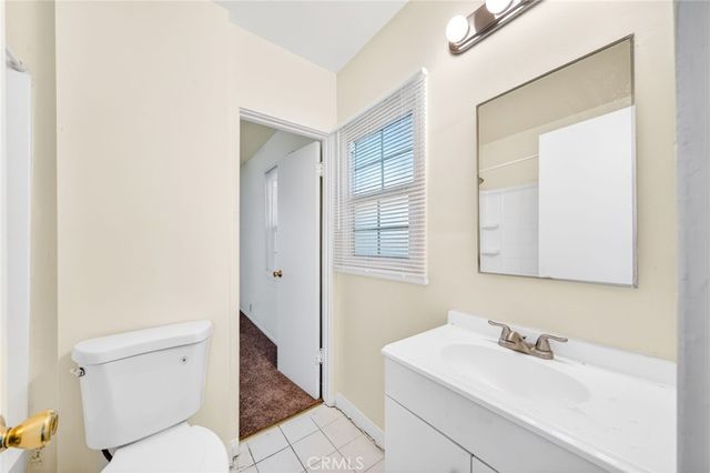 2624 E Jefferson, Carson, CA 90810