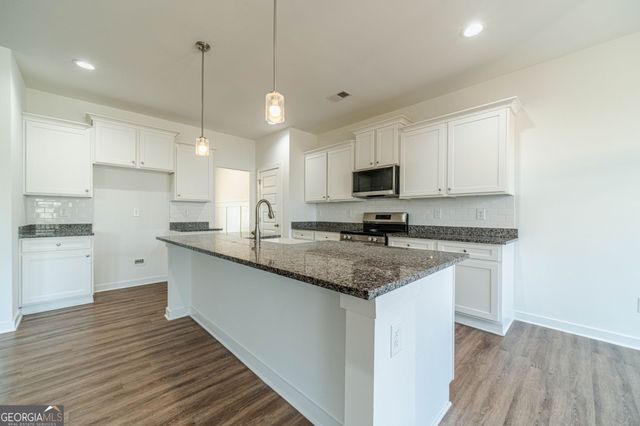 1548 Ridgewood Court, Monroe, GA 30656