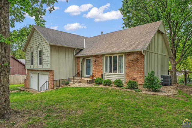 2324 SW 34th ST, Topeka, KS 66611