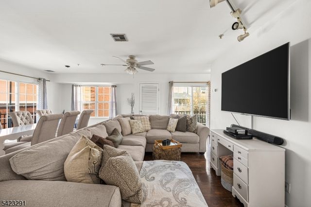 84 Union St C3, Newark City, NJ 07105