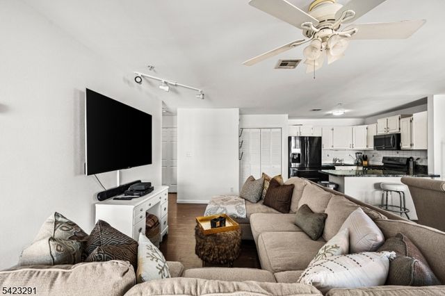 84 Union St C3, Newark City, NJ 07105