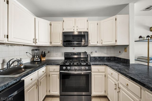 84 Union St C3, Newark City, NJ 07105