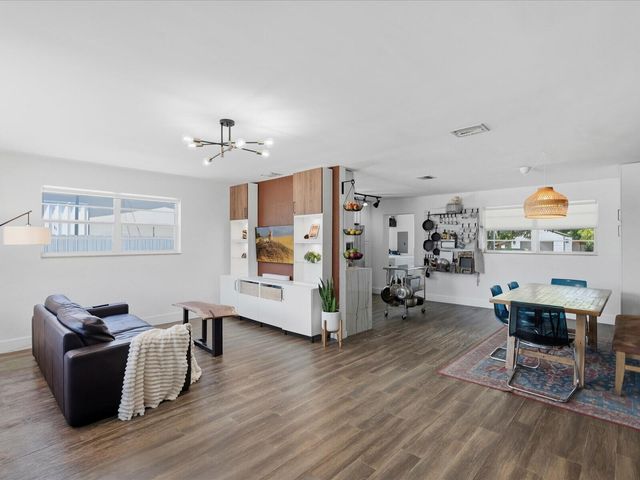 363 E 62ND Street, Hialeah, FL 33013