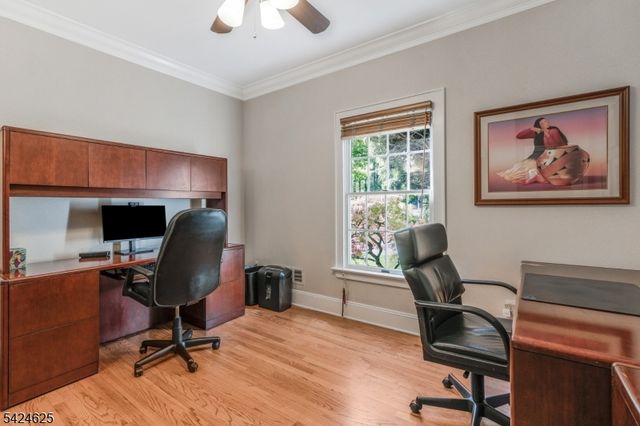 8 Waldron Dr, Bridgewater Twp., NJ 08836