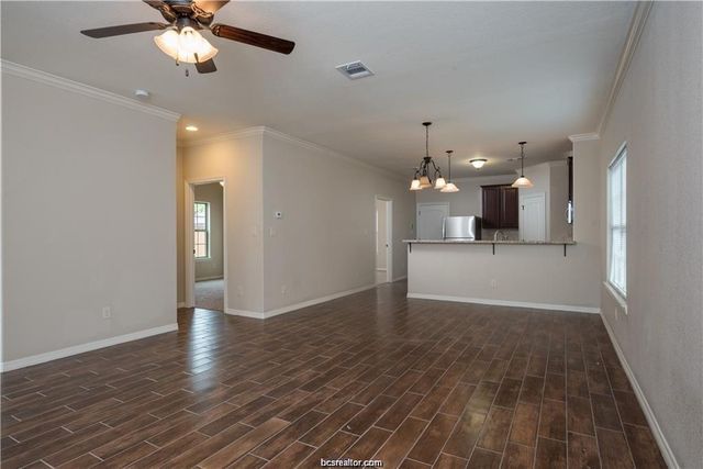 406 Ash Street, College Station, TX 77840