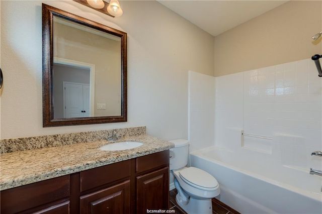 406 Ash Street, College Station, TX 77840