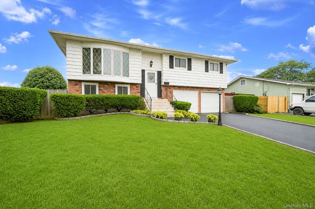 192 Hancock Street, Brentwood, NY 11717