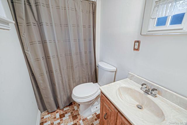 192 Hancock Street, Brentwood, NY 11717