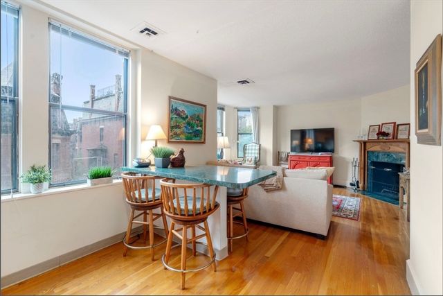 199 Marlborough St. 303, Boston, MA 02116