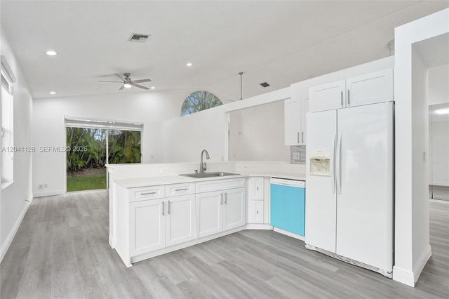 6931 NW 34th Street 6931, Margate, FL 33063