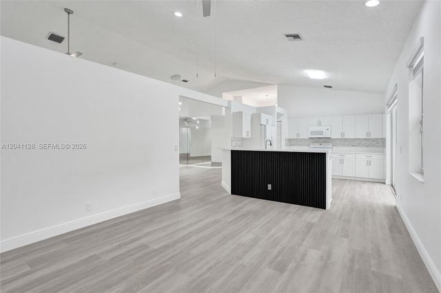 6931 NW 34th Street 6931, Margate, FL 33063