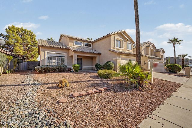2031 E PARKSIDE Lane, Phoenix, AZ 85024