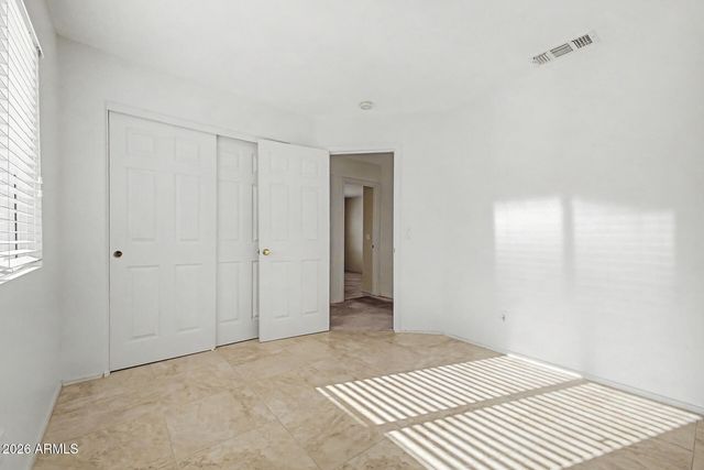 2031 E PARKSIDE Lane, Phoenix, AZ 85024