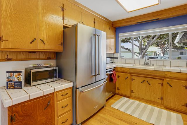 587 Cambridge Drive, Santa Clara, CA 95051