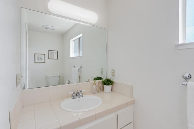 587 Cambridge Drive, Santa Clara, CA 95051