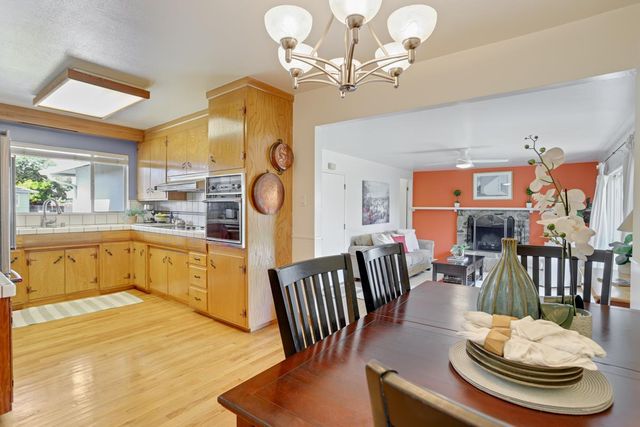 587 Cambridge Drive, Santa Clara, CA 95051