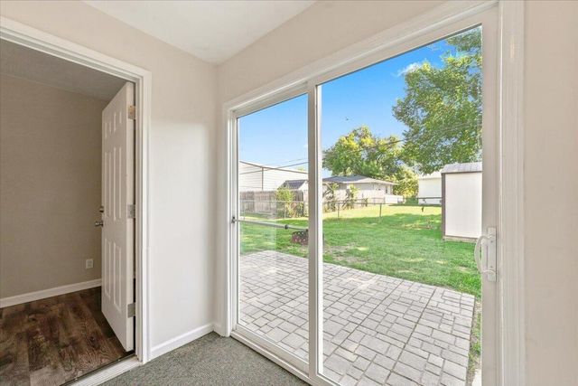 1015 PINE Street, Council Bluffs, IA 51501
