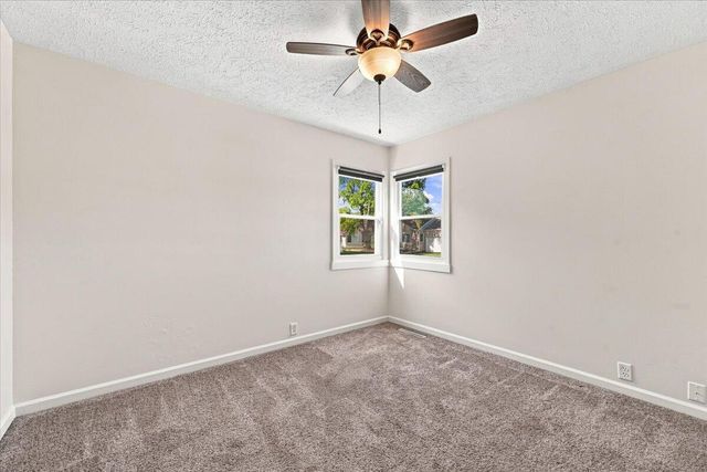 1015 PINE Street, Council Bluffs, IA 51501