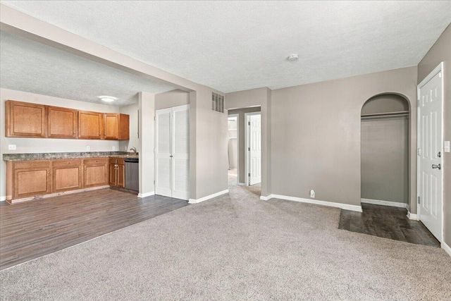 1015 PINE Street, Council Bluffs, IA 51501