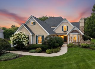 7306 Burning Tree Drive, Mchenry, IL 60050