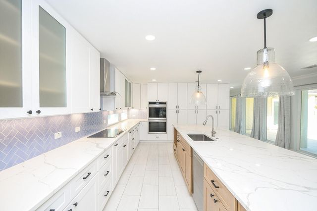 7902 Duffield Lane, Houston, TX 77071