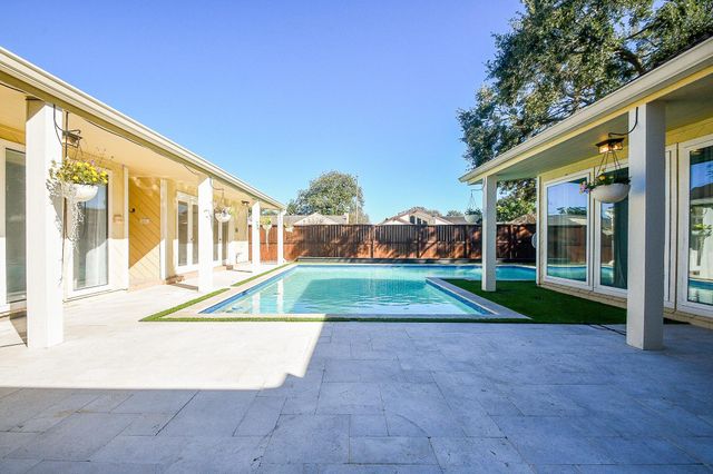 7902 Duffield Lane, Houston, TX 77071