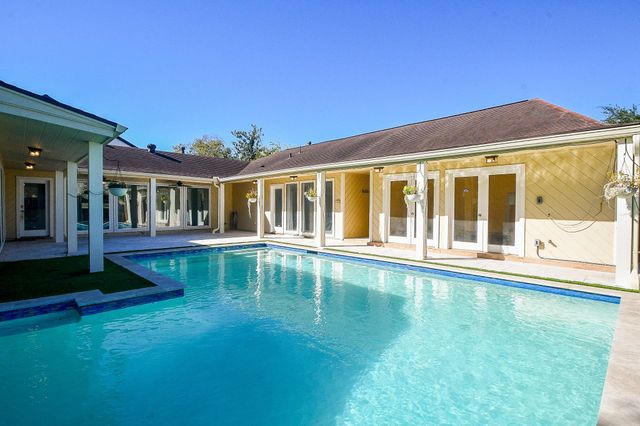 7902 Duffield Lane, Houston, TX 77071