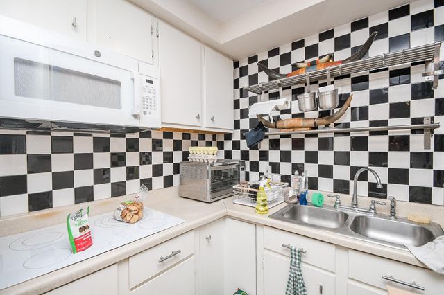 7902 Duffield Lane, Houston, TX 77071