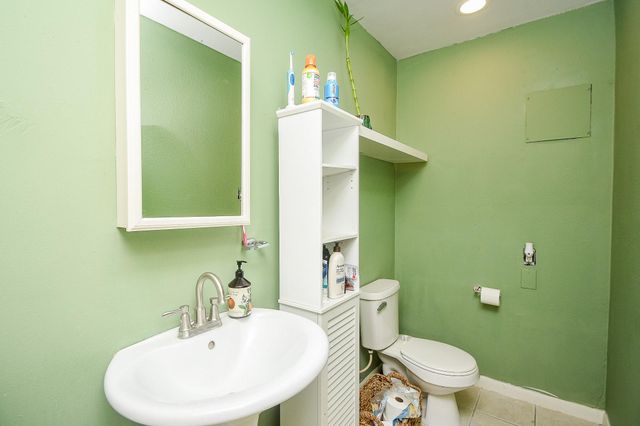 7902 Duffield Lane, Houston, TX 77071