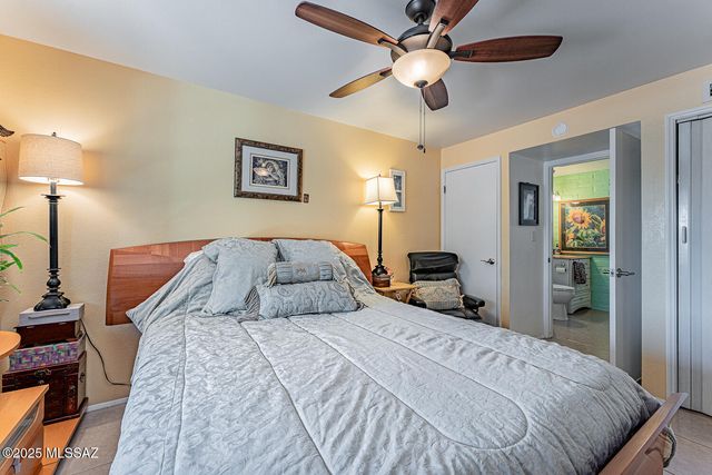 452 S La Cañada Drive, Green Valley, AZ 85614