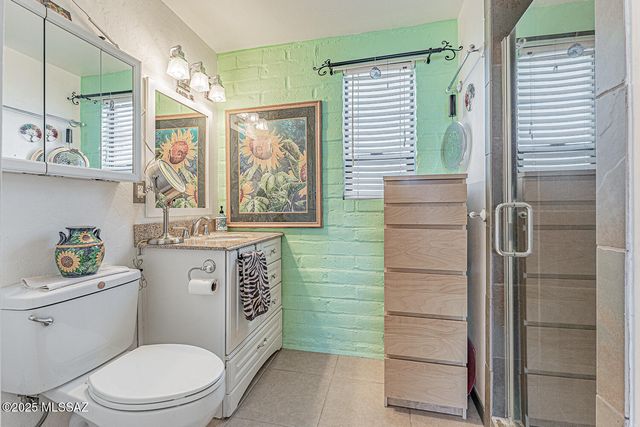 452 S La Cañada Drive, Green Valley, AZ 85614