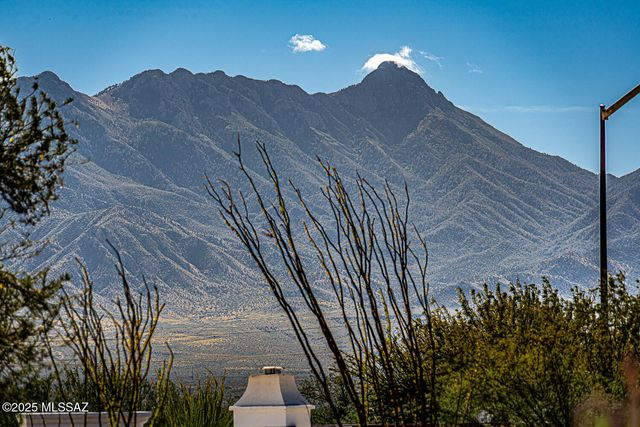 452 S La Cañada Drive, Green Valley, AZ 85614