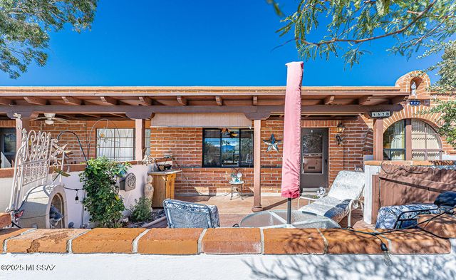 452 S La Cañada Drive, Green Valley, AZ 85614