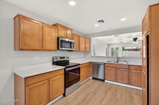 43909 W Arizona Avenue, Maricopa, AZ 85138