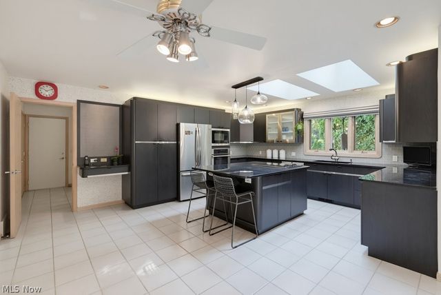 2596 Dodd Road, Willoughby Hills, OH 44094